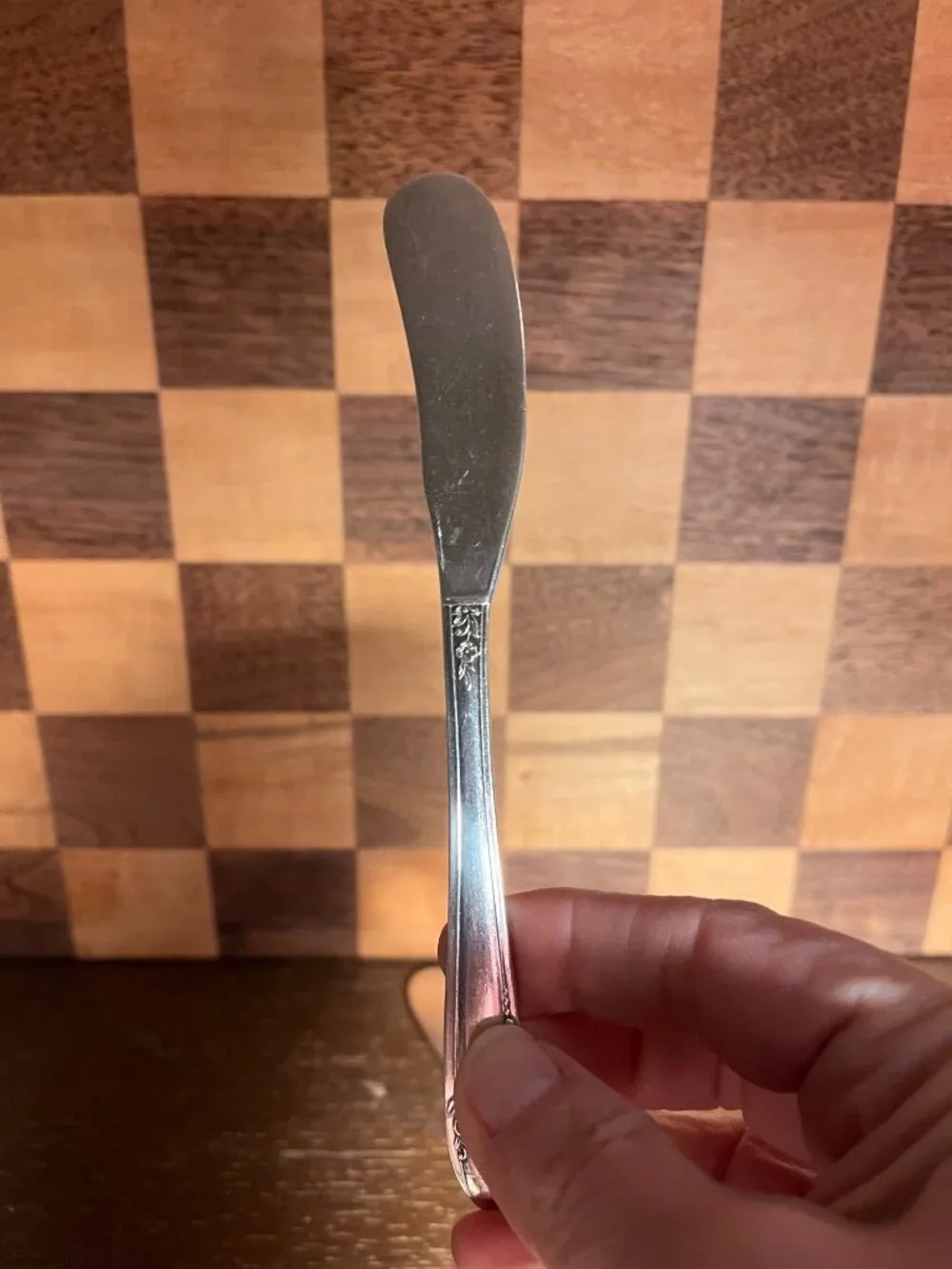 Pair of Oneida Bess II Floral Butter Knives A203